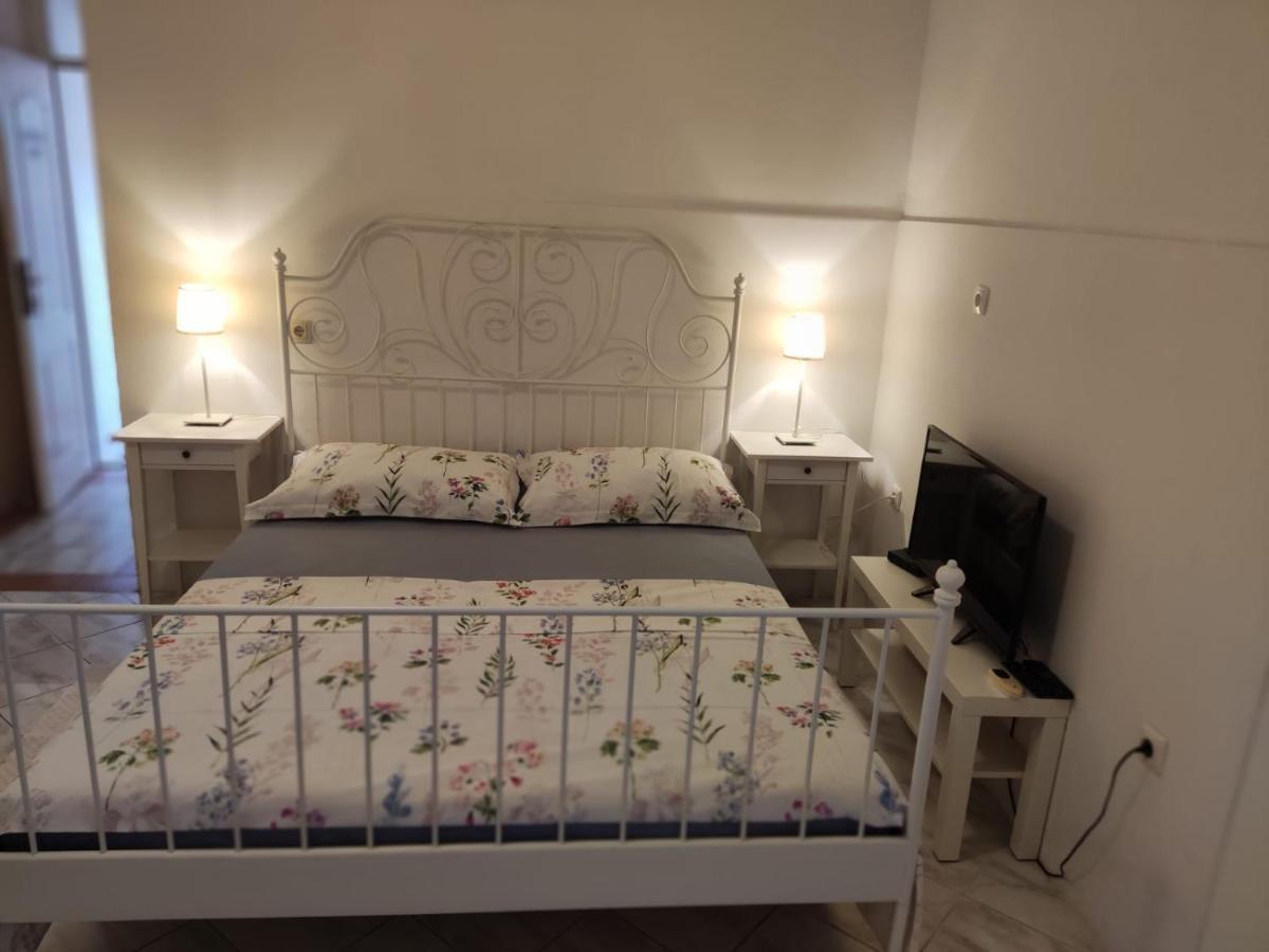 Apartment Dalma Подгора Екстериор снимка